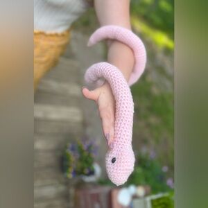 🐾 Crochet Handmade Big Pink Snake